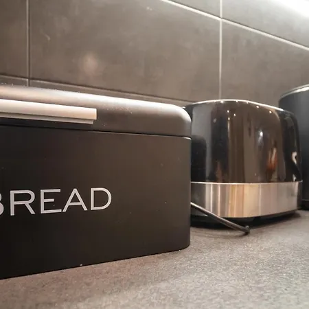 Kalman Iskra アパート *